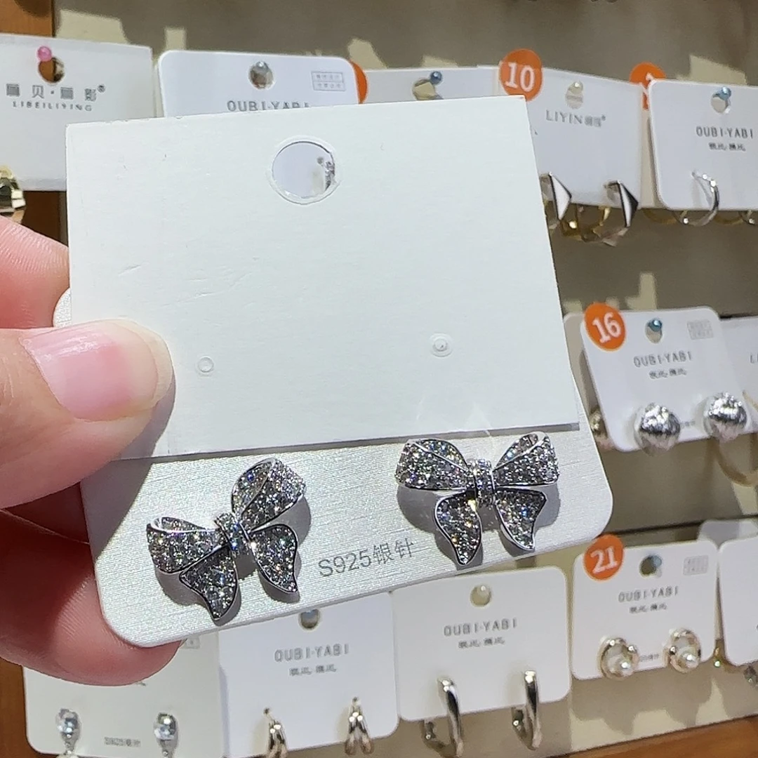 锆石纯铜合金耳钉