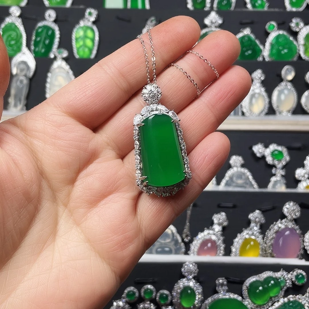 玛瑙/玉髓颈饰合金