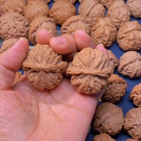 【闪购商品】吊坠文玩核桃唔****蛋苹果42