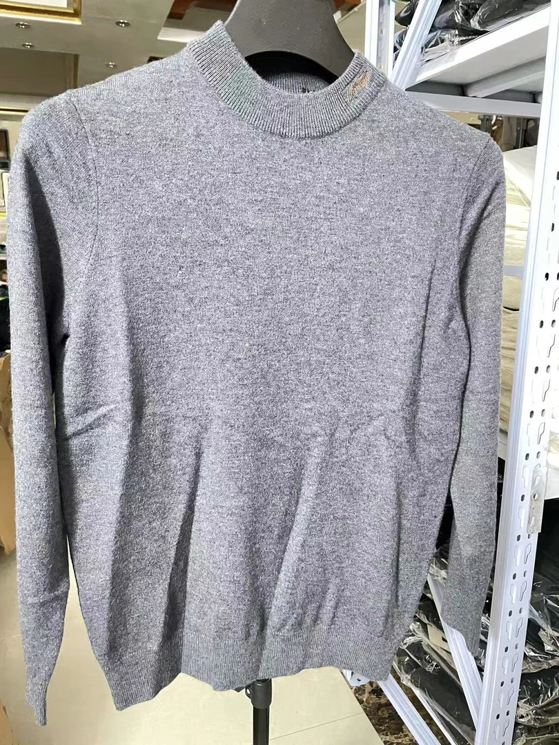 【尾货】H家品牌纯色羊毛衫半高领