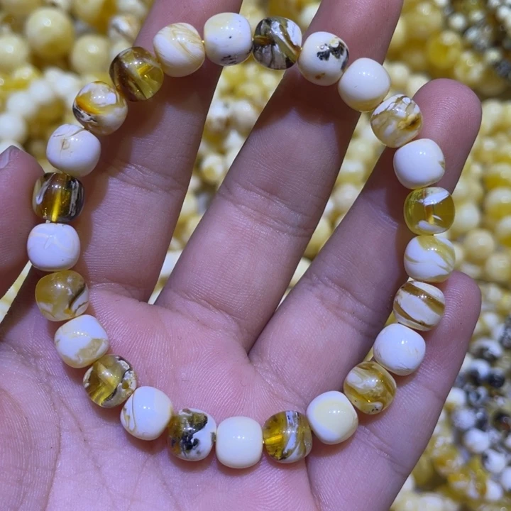 蜜蜡未镶嵌珠宝奇石8m