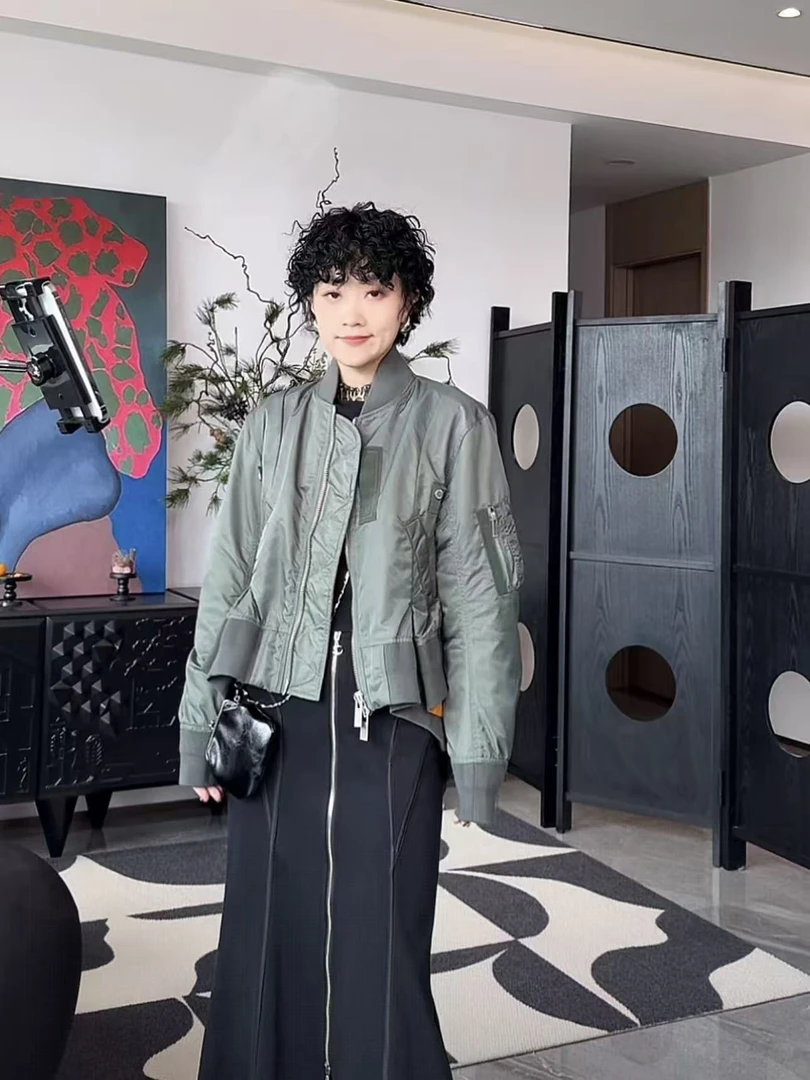 拼接结构棒球服外套