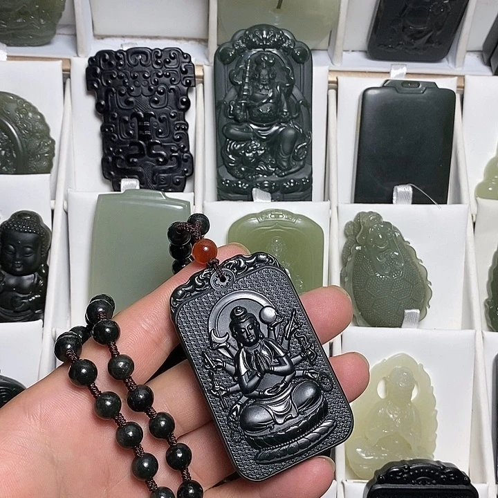 和田玉（碧玉）未镶嵌颈饰