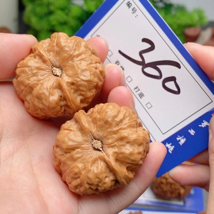 桃核把件35蛤蟆头360号牌