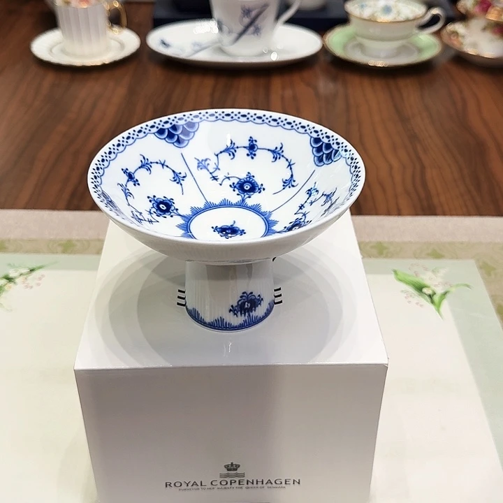 瓷片杯子杯子杯子水杯杯子水杯