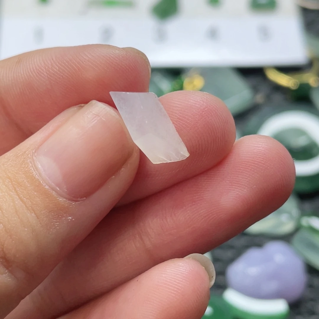 未镶嵌定制翡翠 翡翠