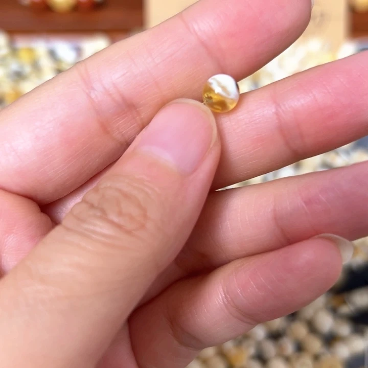 裸石蜜蜡未镶嵌6.5mm一个