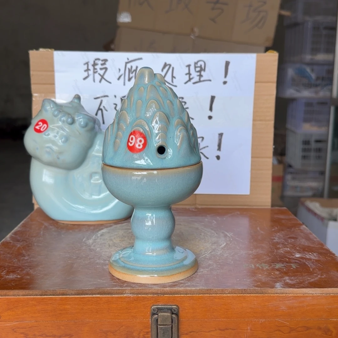 摆件郑家钧瓷摆件微瑕