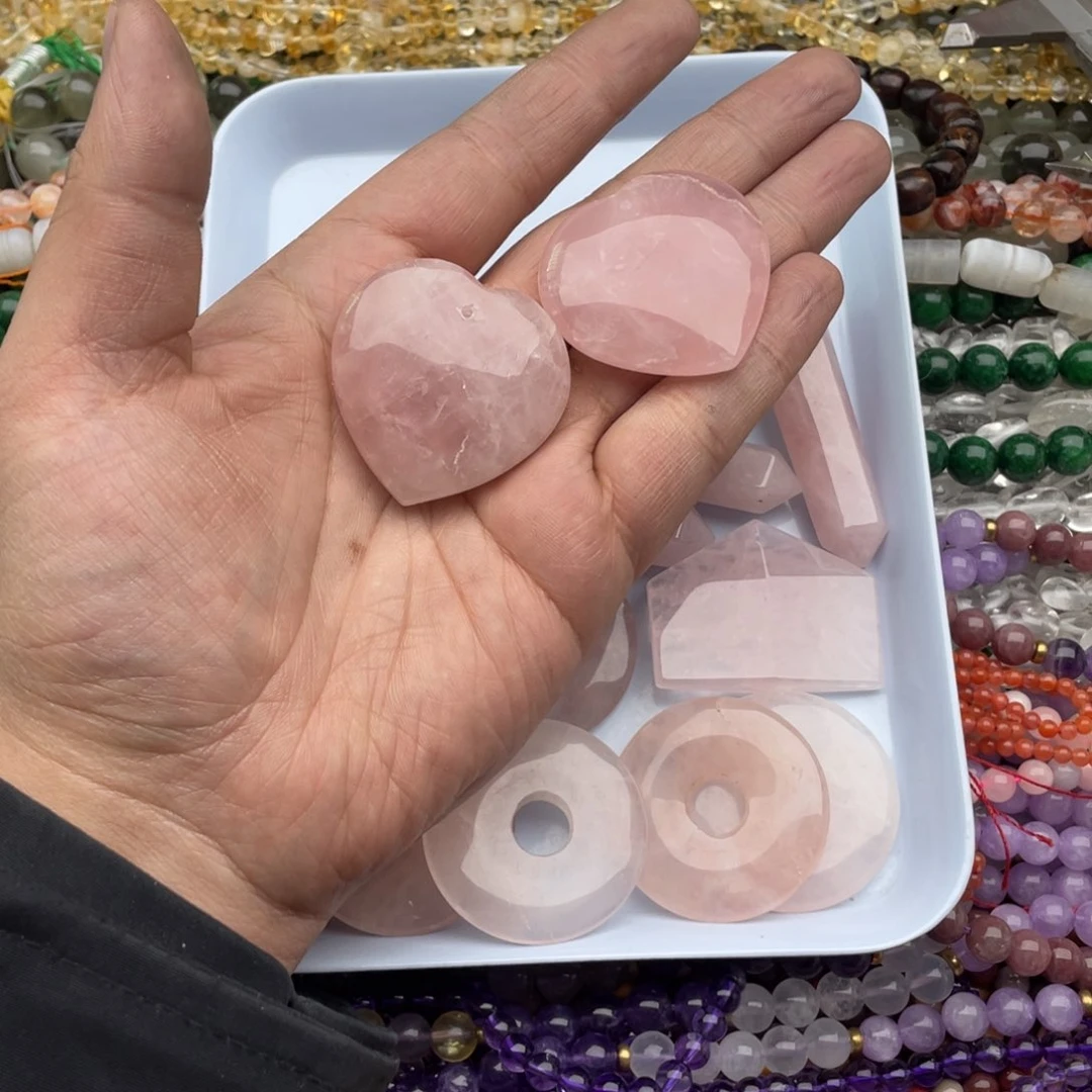 玛瑙/玉髓珠宝半成品未镶嵌嗯****两个装粉水爱心