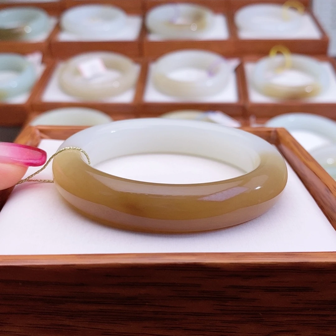 和田玉手镯未镶嵌50.3