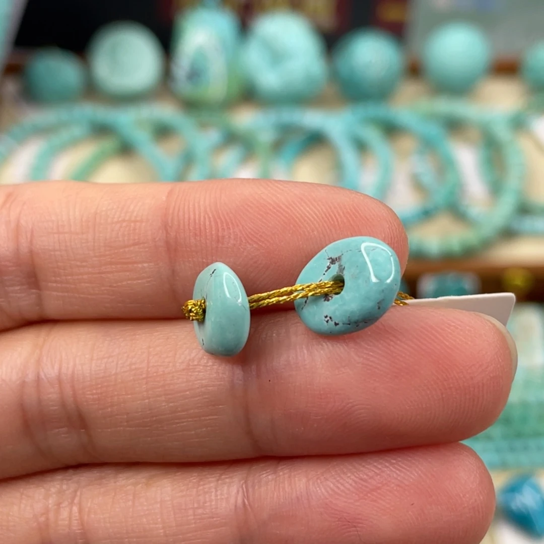 绿松石未镶嵌挂件