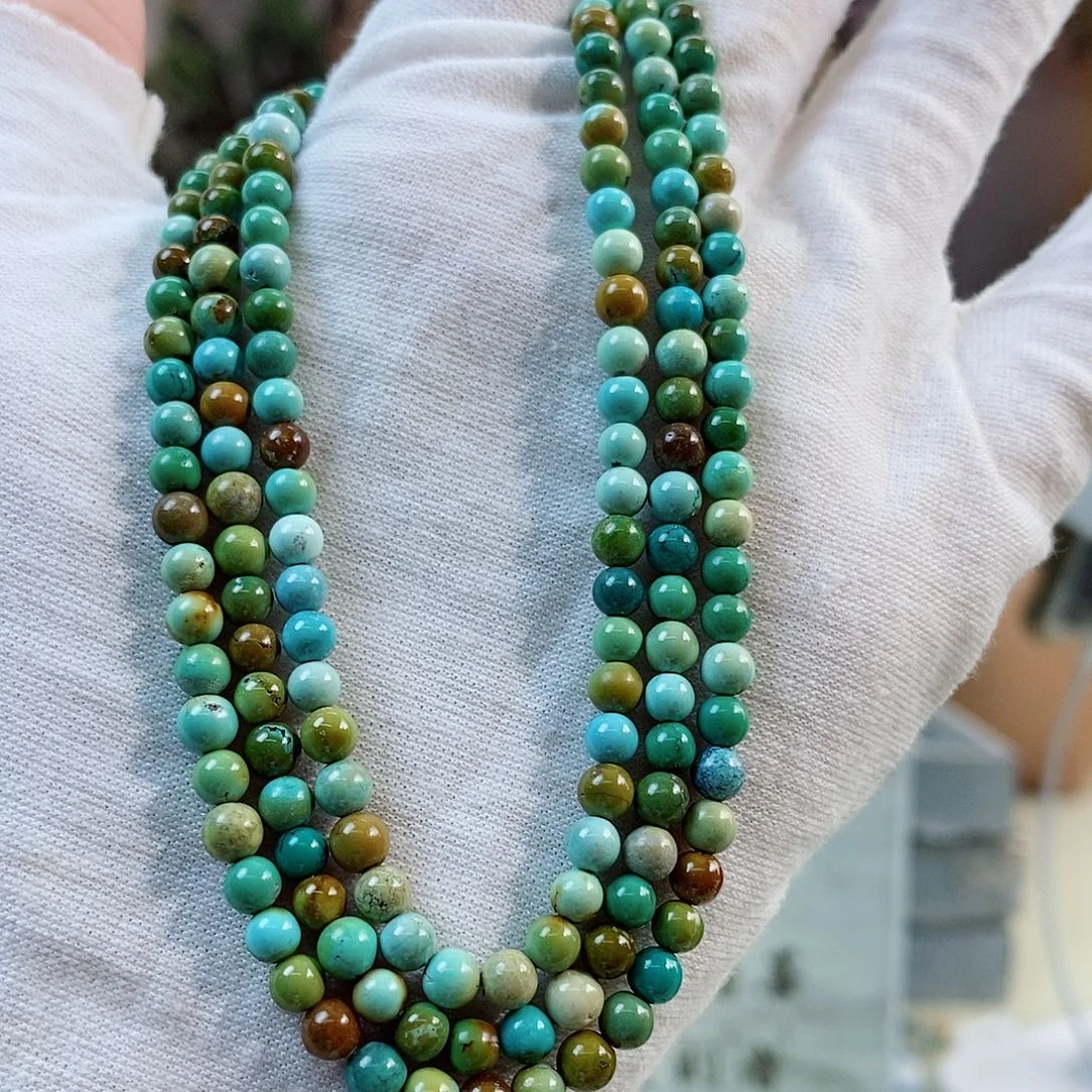 未镶嵌绿松石珠宝奇石