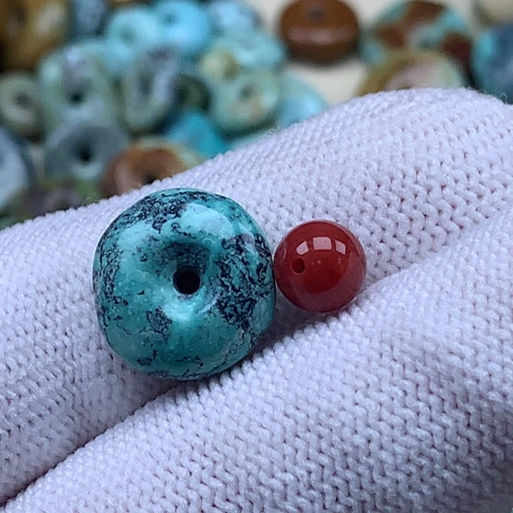 南红玛瑙未镶嵌珠宝奇石