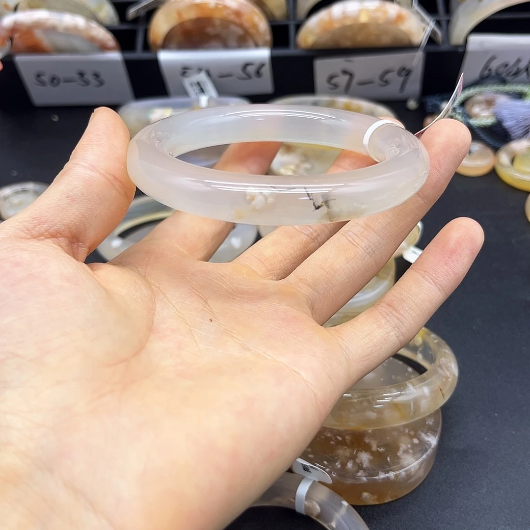 水***桃玛瑙/玉髓未镶嵌颈饰