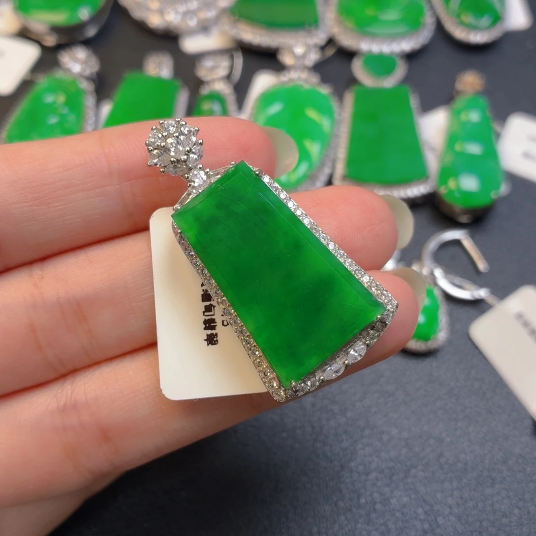 翡翠银S925镶嵌颈饰