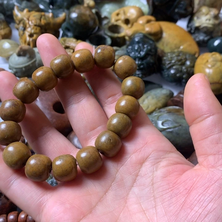 岫岩河磨玉（透闪石质玉）未镶嵌笔搁