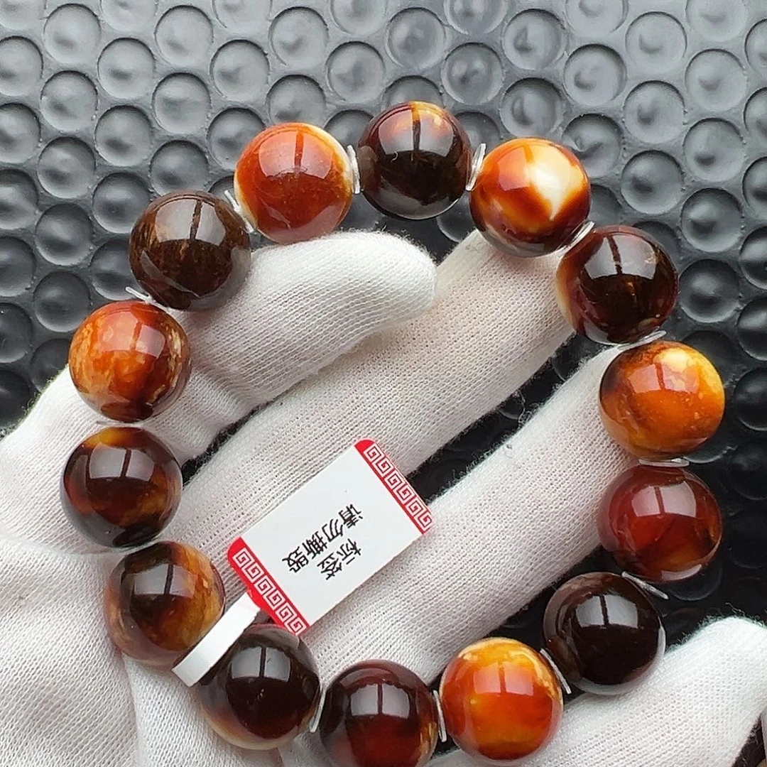 琥珀未镶嵌裸石15