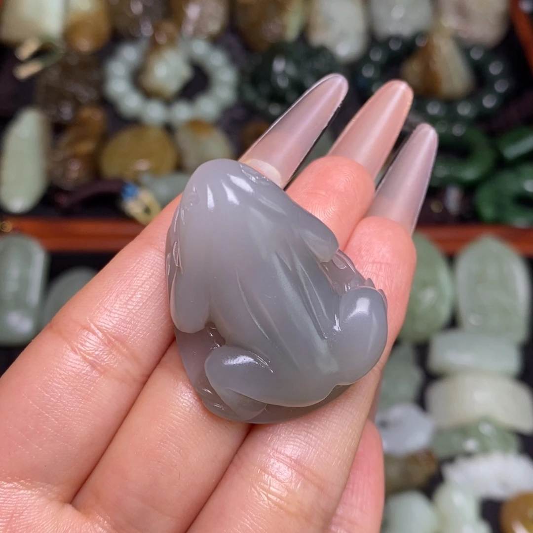 诗***方和田玉未镶嵌颈饰