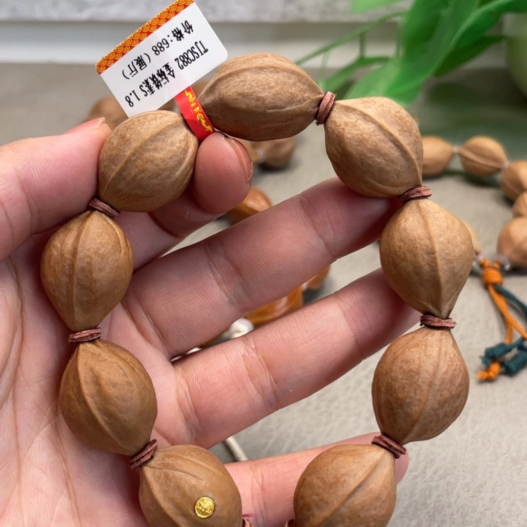 吊坠橄榄核Hhediao·Hhediao1.8金标铁