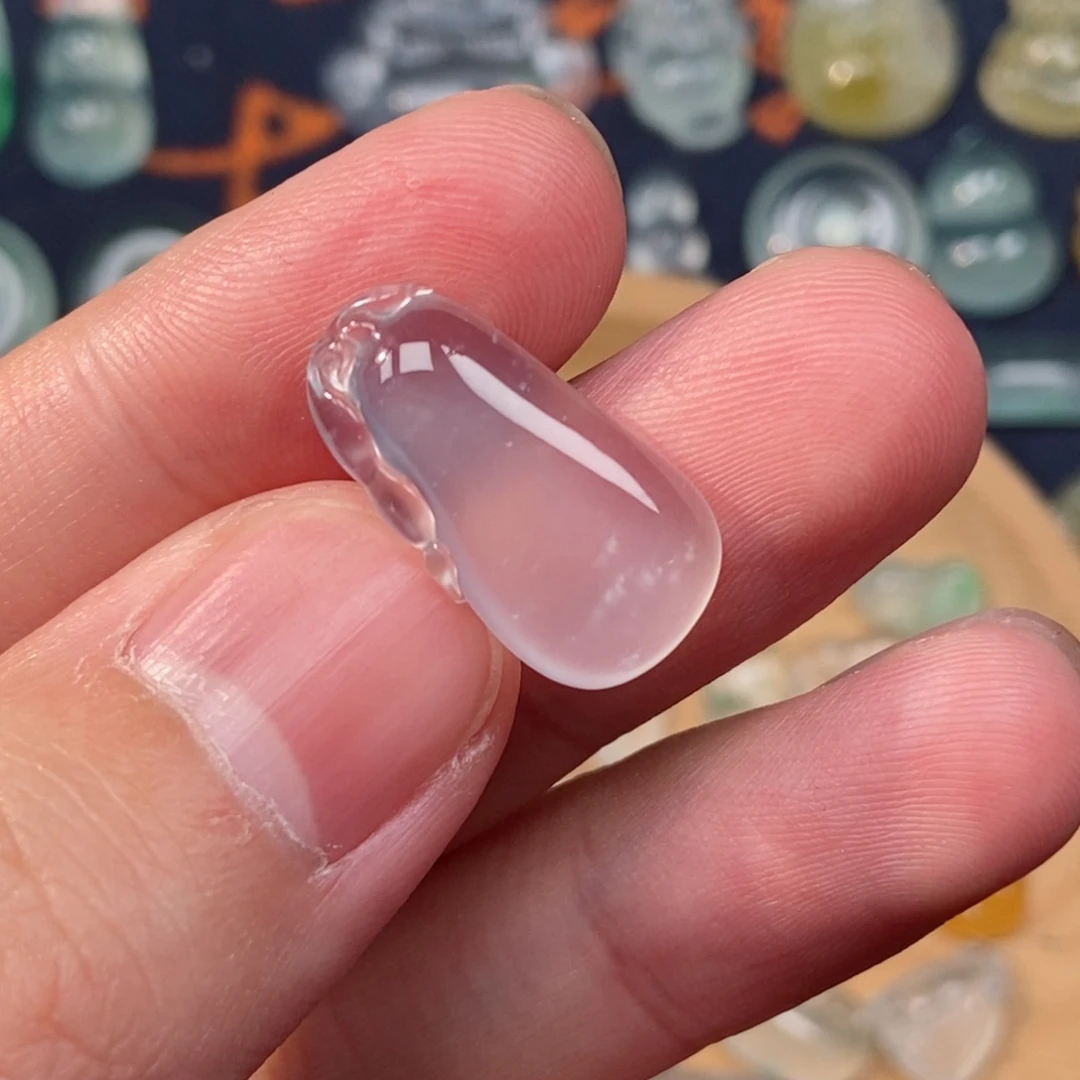 翡翠颈饰未镶嵌福瓜