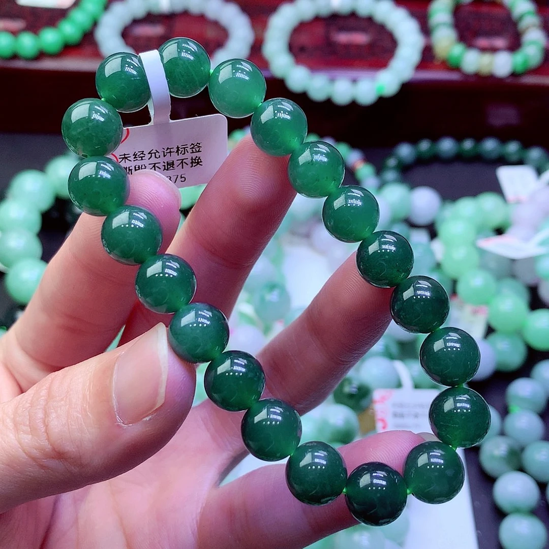 翡翠未镶嵌毛衣链