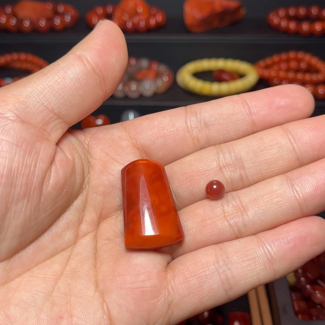 南红玛瑙珠宝奇石未镶嵌用****8原矿瓦西平安无事牌