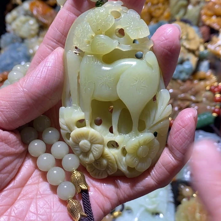 岫玉岫玉吊坠未镶嵌