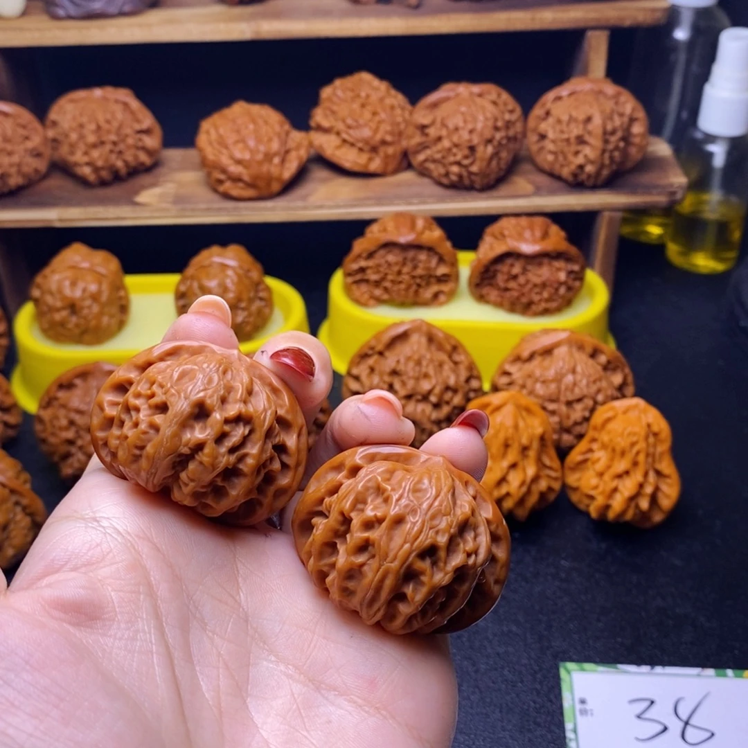 随***风吊坠桃核宫灯福利