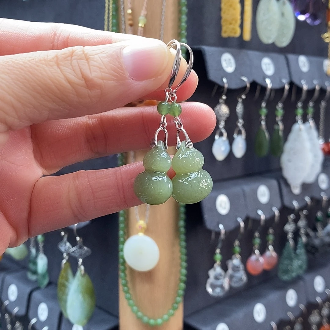 和田玉银S925镶嵌耳饰