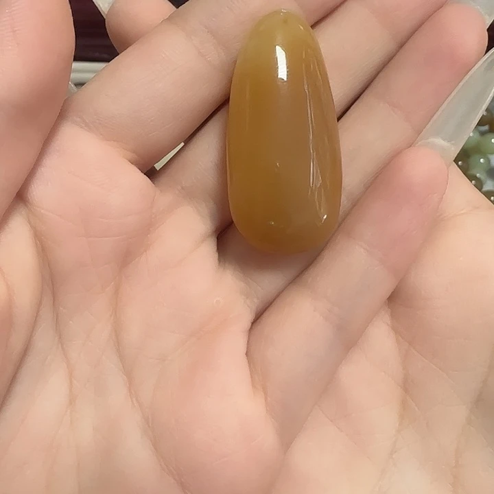 和田玉（糖玉）未镶嵌珠宝半成品