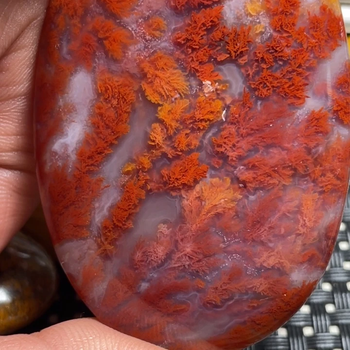 玛瑙/玉髓颈饰未镶嵌静**心