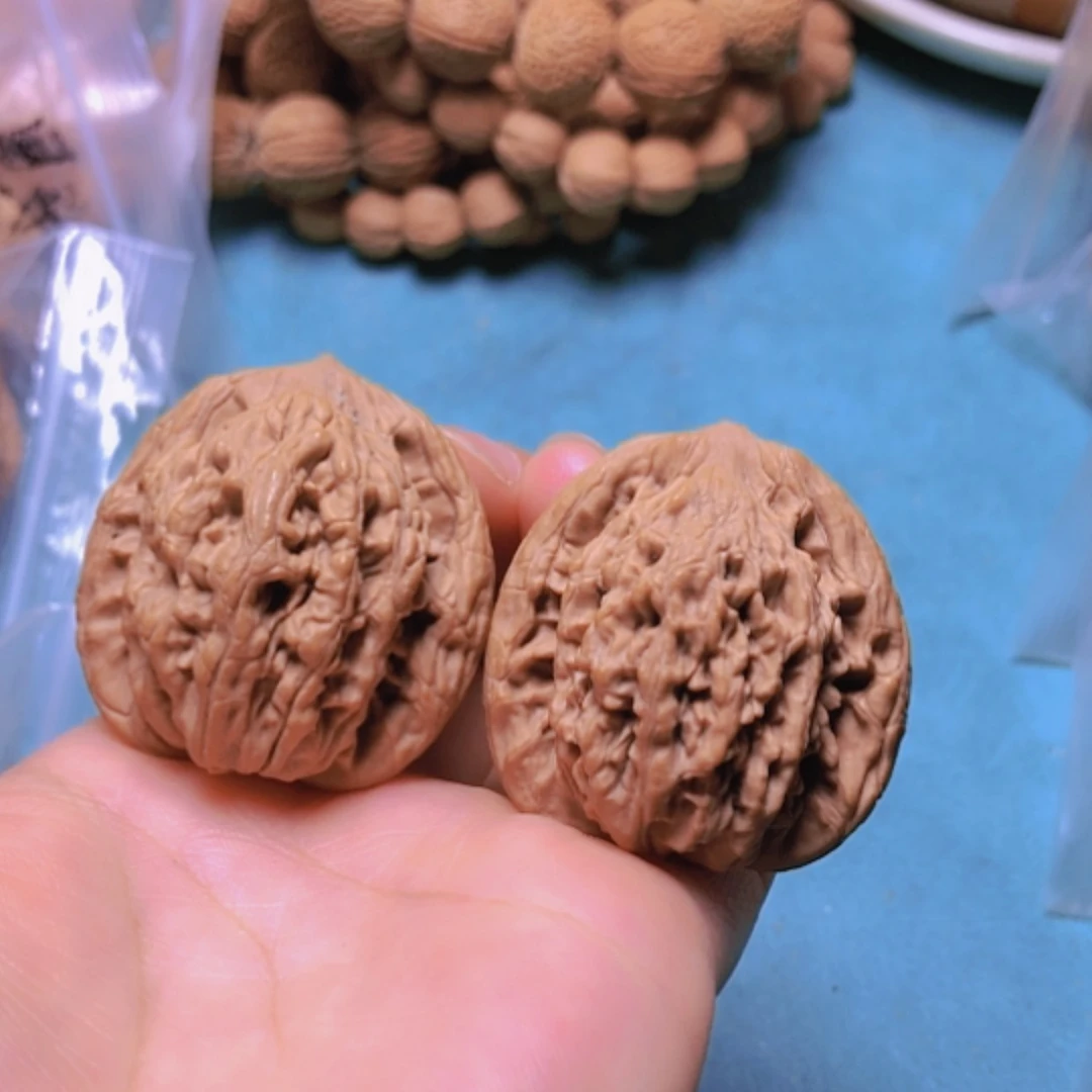 【闪购商品】核桃摆件39麦虎全品磕尖
