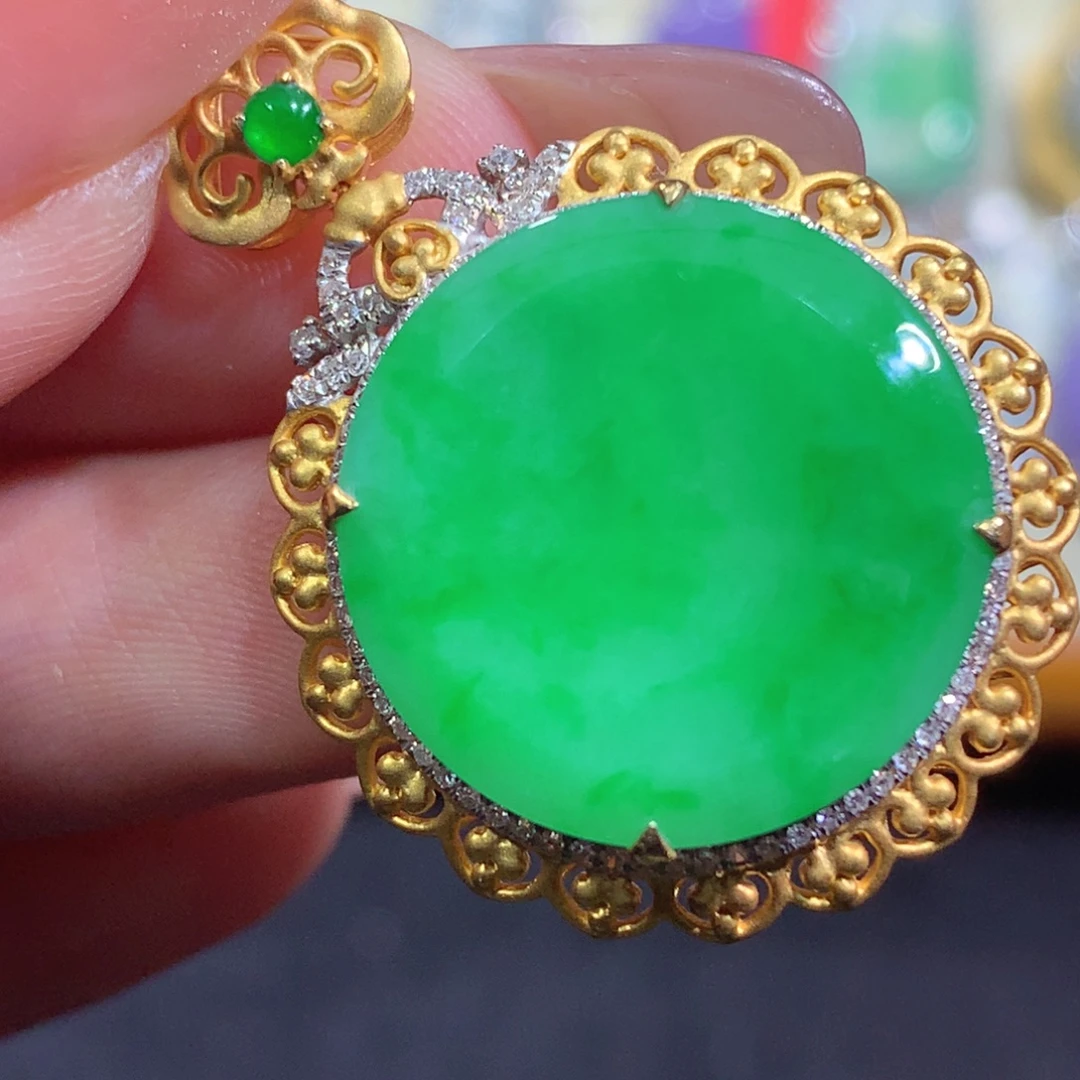 翡翠18K金镶嵌吊坠(不含链)