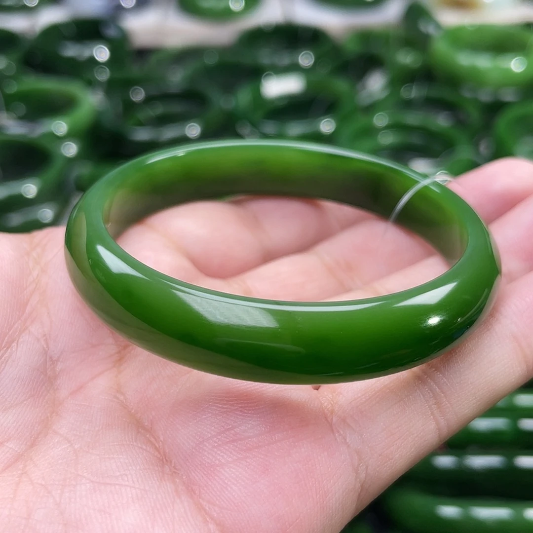 未镶嵌手镯和田玉（碧玉）