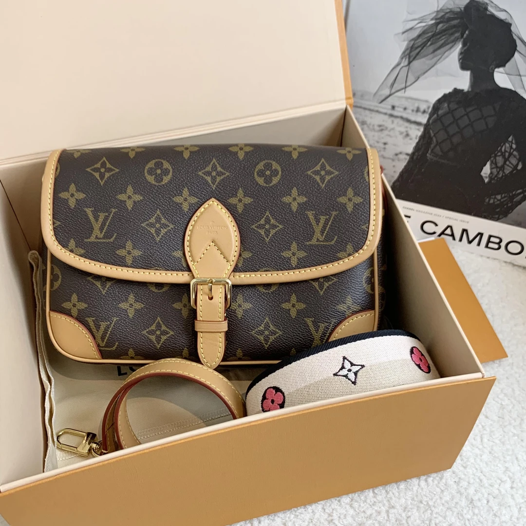 99新 LouisVuitton/路易威登 壹臻/老花法棍包 米黑肩带/32118776