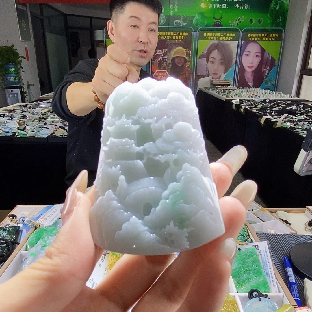 颈饰未镶嵌翡翠翡翠