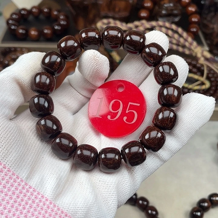 贡木其他黑果冻老型1213