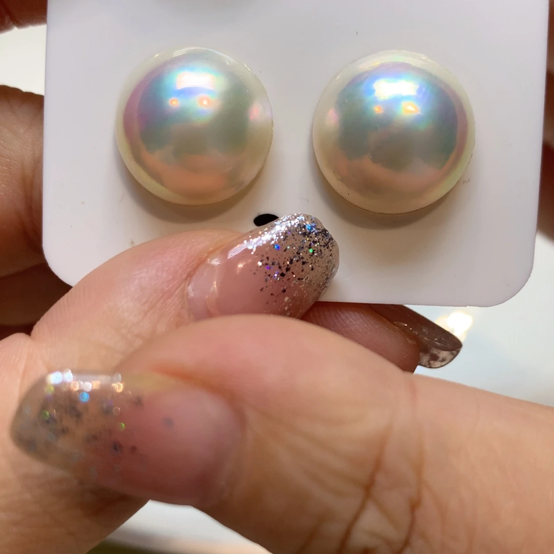 耳饰未镶嵌拼合珍珠（马贝珠）