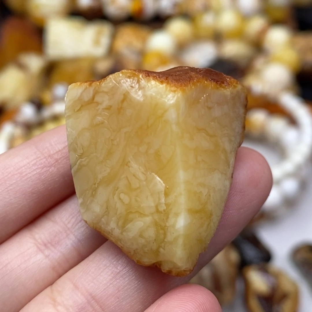 定制琥珀未镶嵌蜜蜡