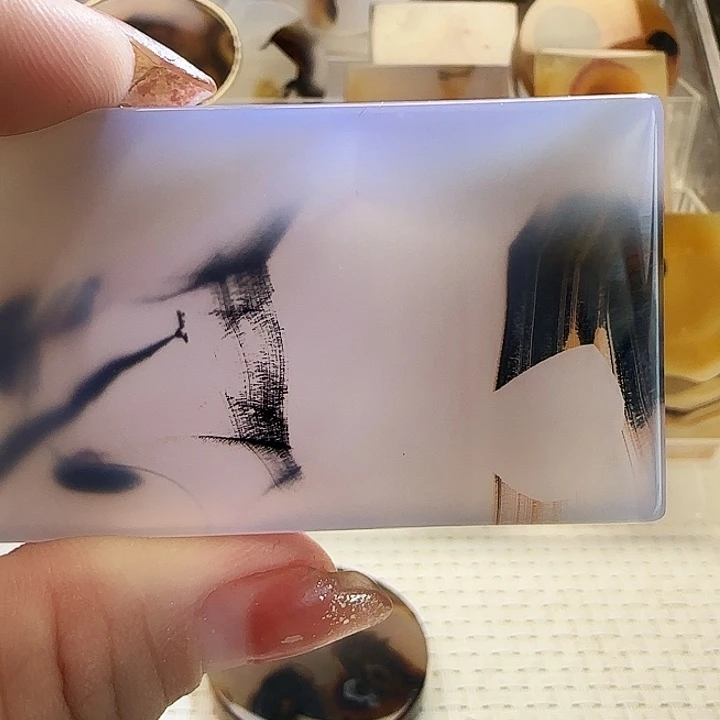 玛瑙/玉髓未镶嵌珠宝奇石