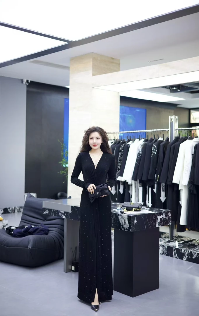 【Five】高弹带钻修身连衣裙