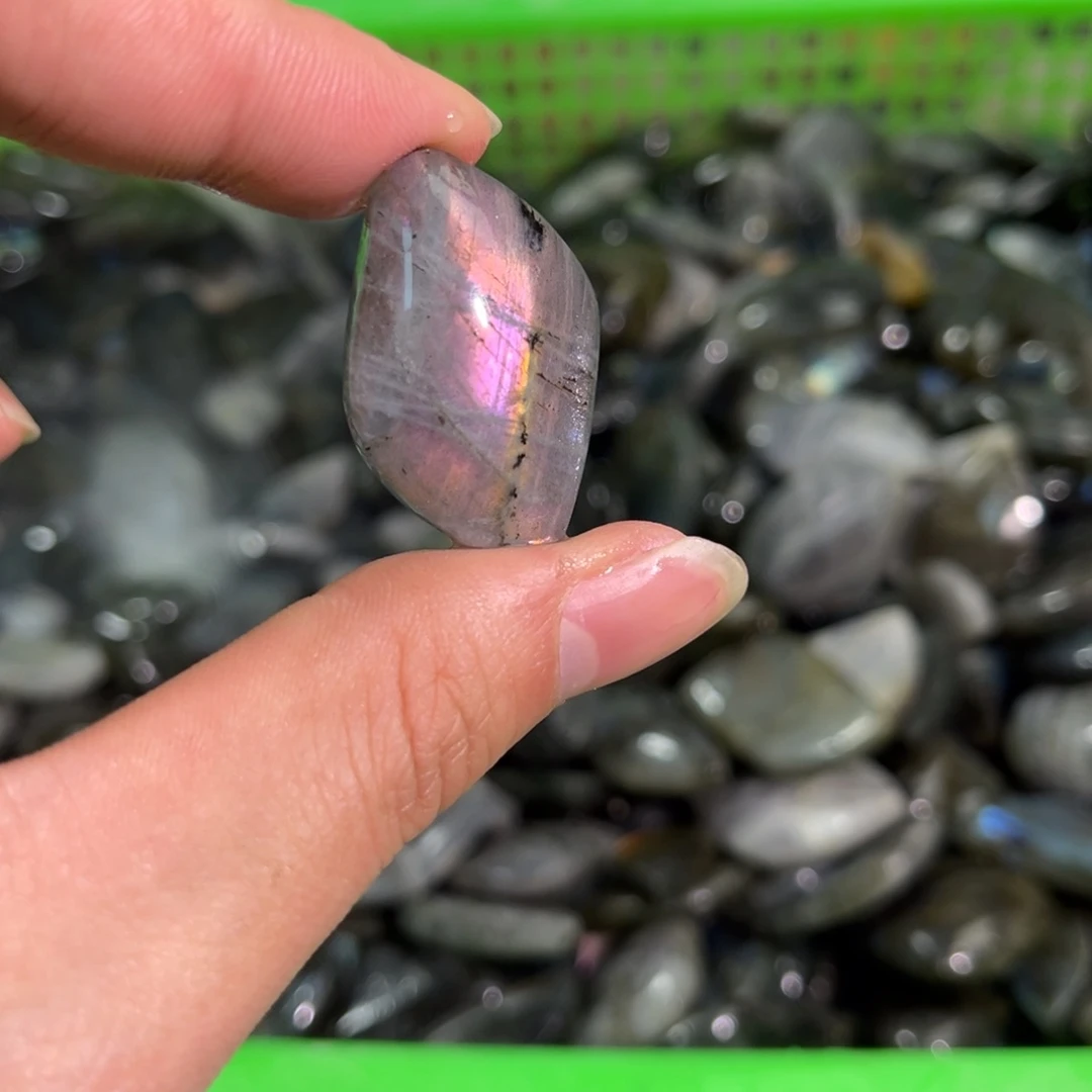 拉长石吊坠未镶嵌