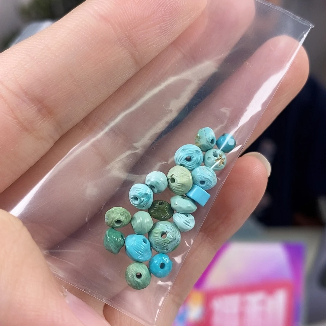 大***声绿松石未镶嵌珠宝奇石