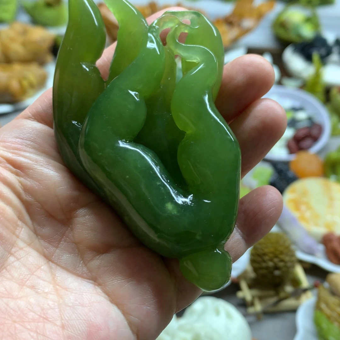 未镶嵌蛇纹石玉摆件