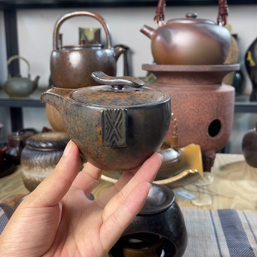 碟紫砂粗陶实用茶壶