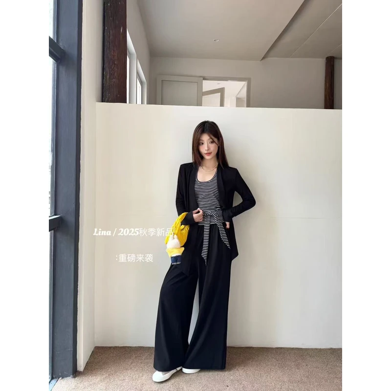 2025早秋三件套套装条纹吊带+外套+裤腿裤慵懒风显瘦休闲简约