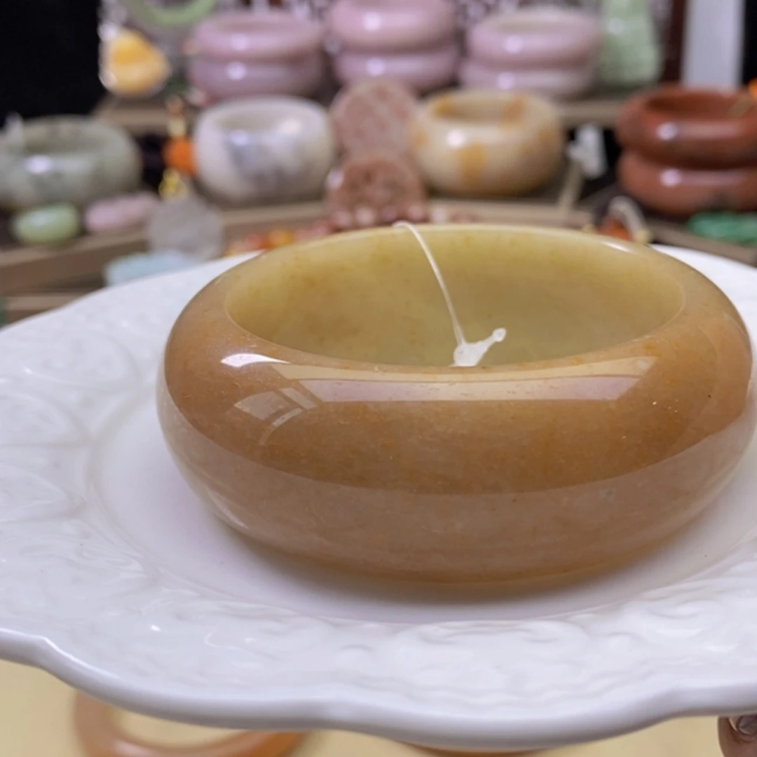 【闪购商品】未镶嵌手镯石英岩玉