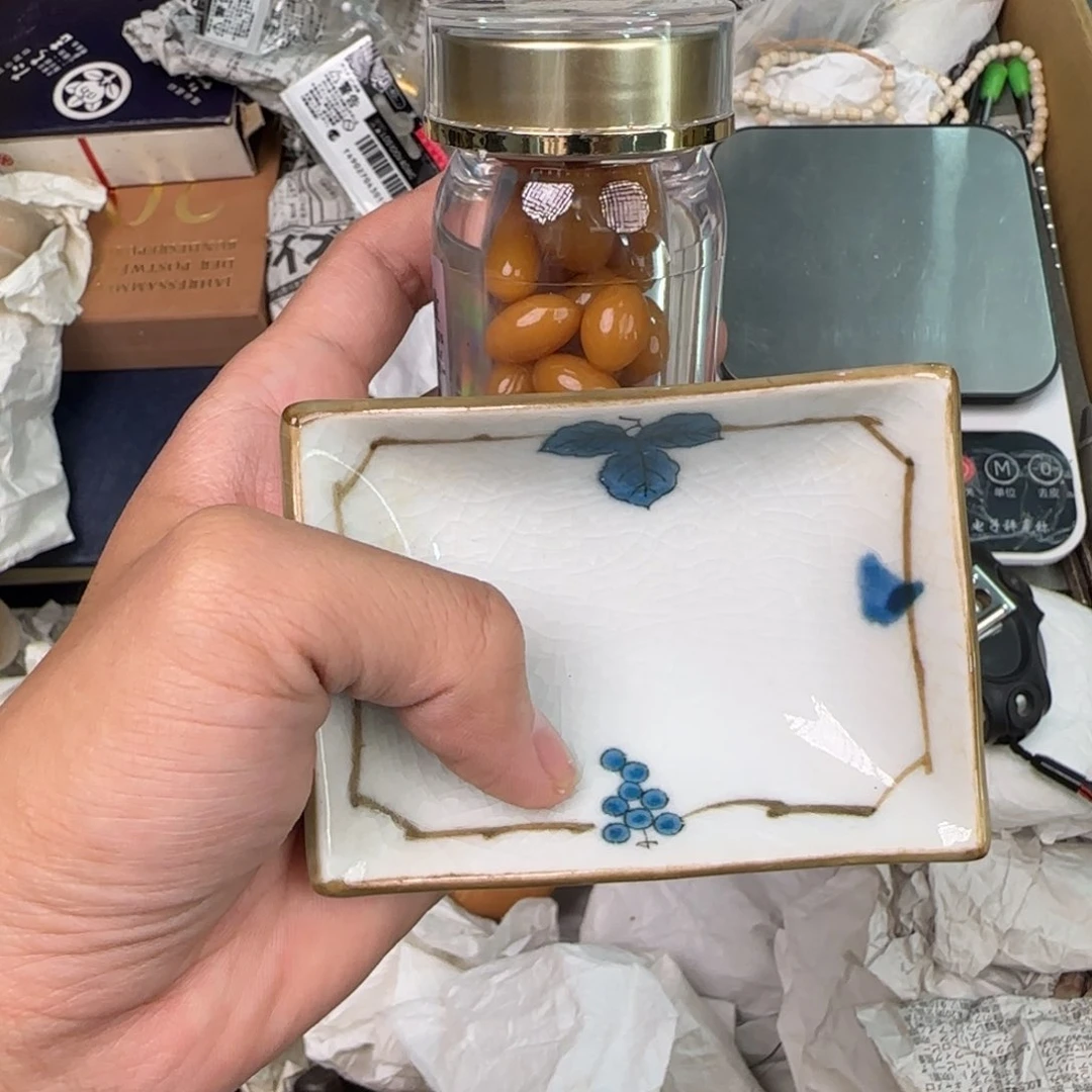 绿泥陶瓷孤品单件车里拍