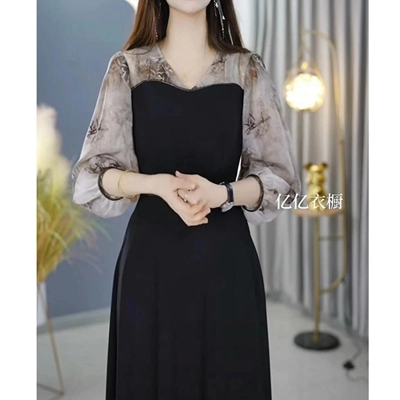 轻奢高端女装裙子爆款2024新款初秋时尚洋气显瘦气质连衣裙韩版女