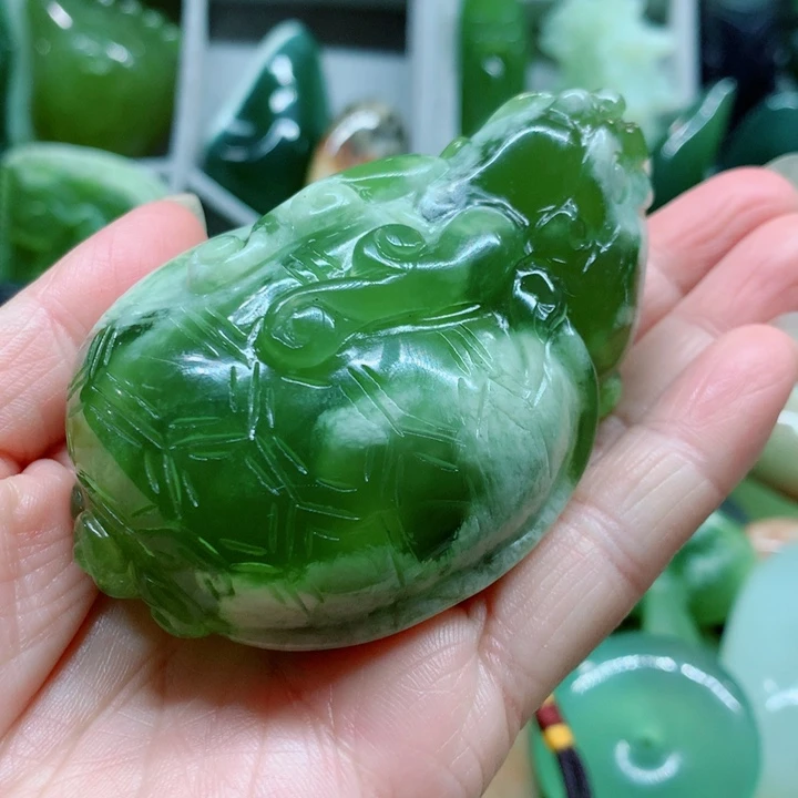 蛇纹石玉未镶嵌手把件